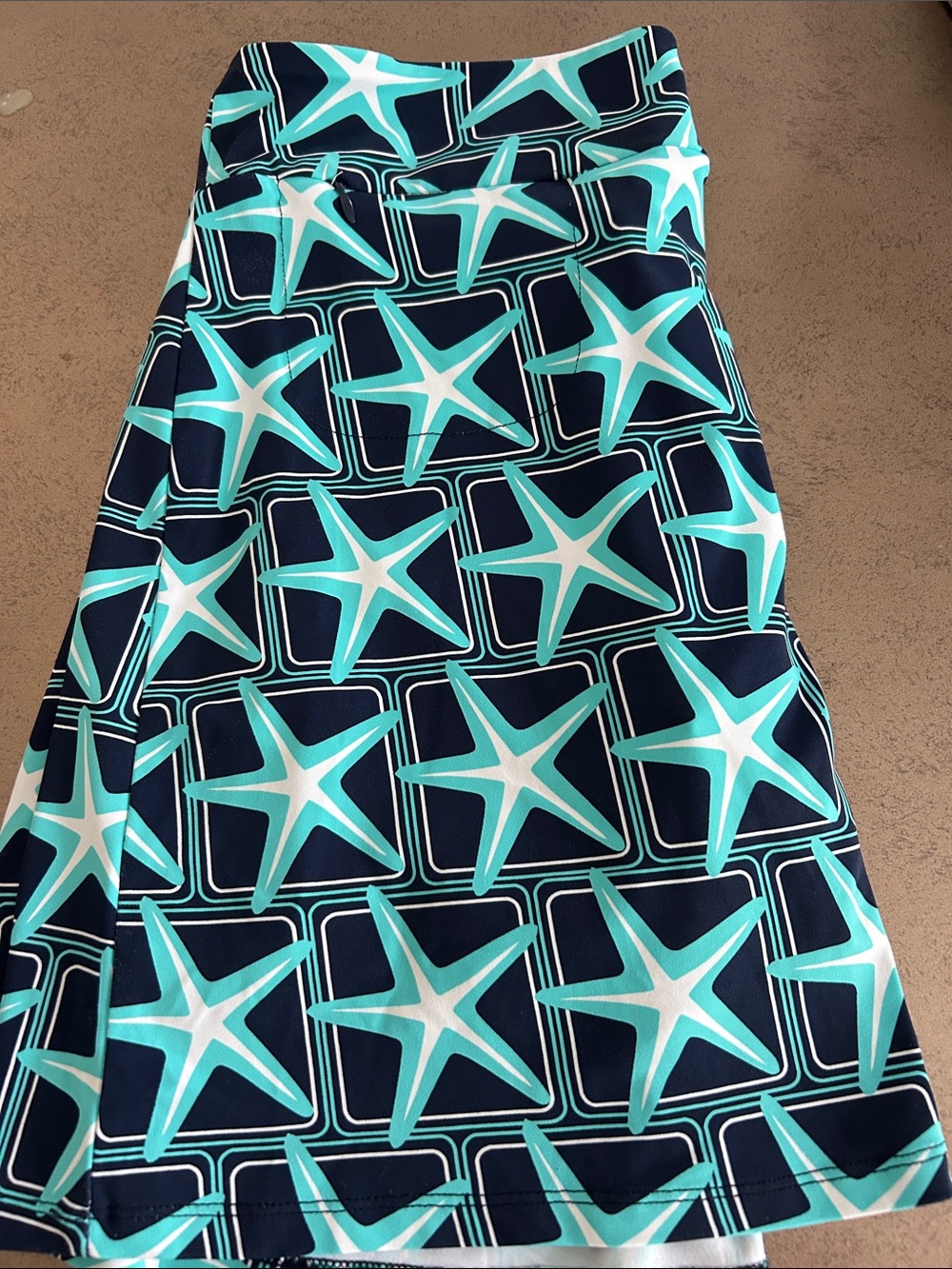 Lulu B resort wear skort- Navy & Aqua size small